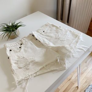 Sincerely Jules Riley Denim Cutoff Short in White